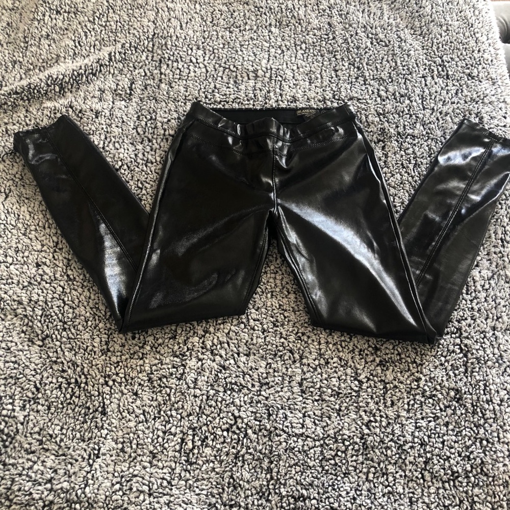 Blank shiny patent pleather skinny jeans sz 25